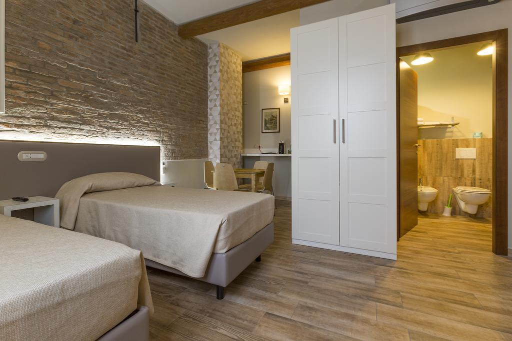 فيرّارا Hotel Residence Diamantina المظهر الخارجي الصورة