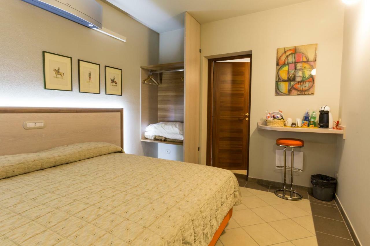 فيرّارا Hotel Residence Diamantina المظهر الخارجي الصورة